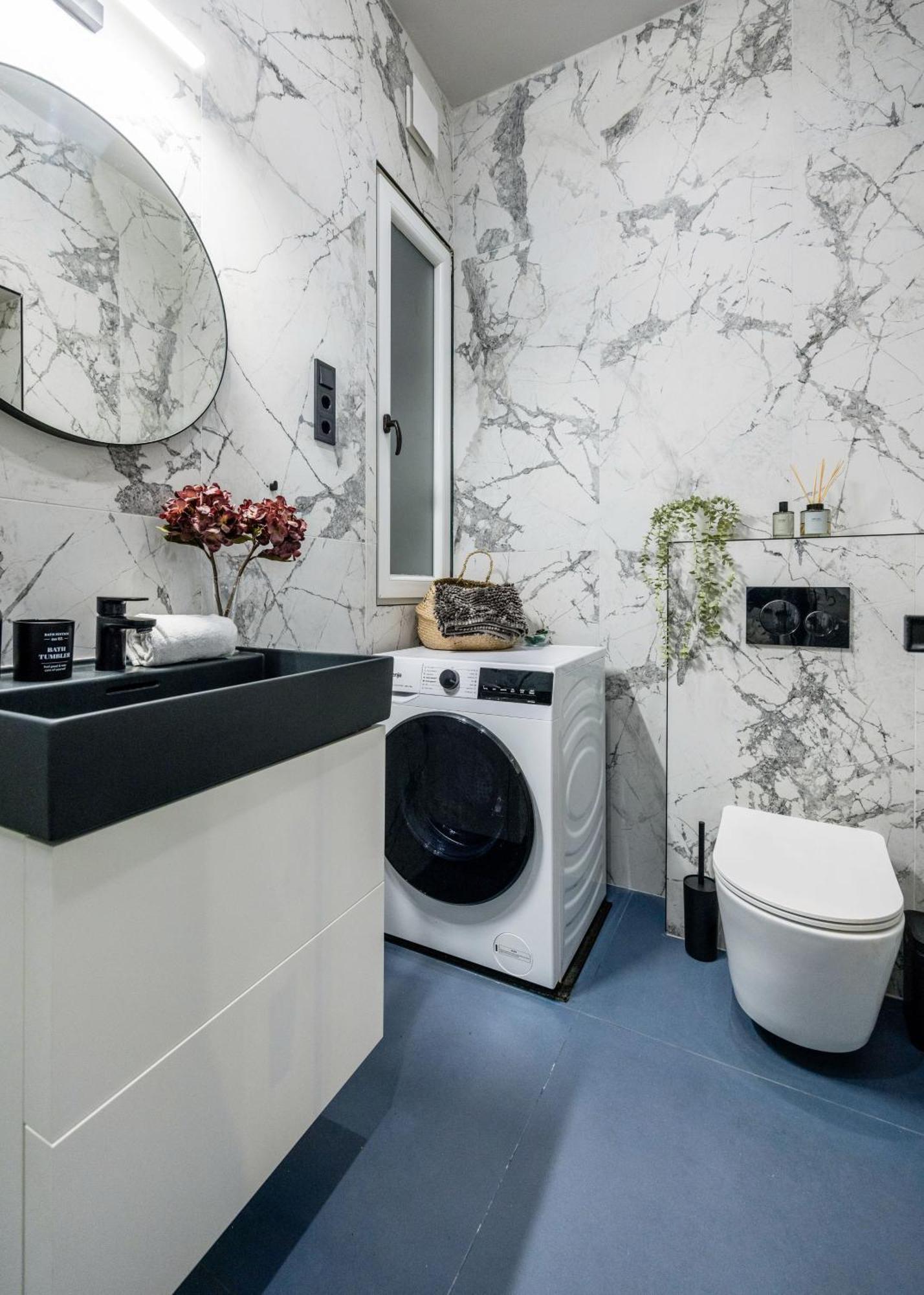 Appartamento Charm In Budapest's Bustling 7th District *
